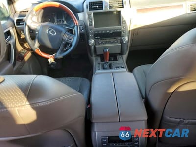 Zdjęcie 8 z 11 samochodu: 2011 LEXUS GX 460 VIN:JTJBM7FX2B5035409 - miniatura