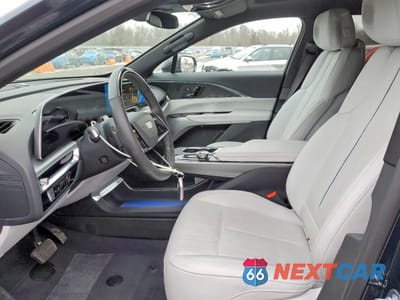 Zdjęcie 7 z 14 samochodu: 2024 CADILLAC LYRIQ LUXURY VIN:1GYKPRRL9RZ138189 - miniatura