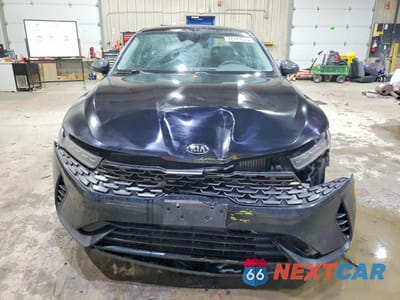 Piąte zdjęcie samochodu w środku: 2021 KIA K5 LXS VIN:5XXG14J25MG041988 - miniatura