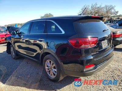 Drugie zdjęcie samochodu z przodu: 2019 KIA SORENTO L VIN:5XYPG4A35KG569496 - miniatura
