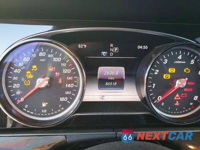 Zdjęcie 9 z 12 samochodu: 2019 MERCEDES-BENZ E 300 VIN:WDDZF4JB8KA576578 - miniatura
