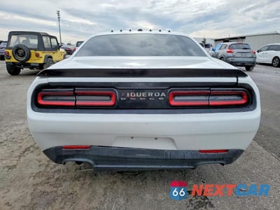 Zdjęcie 6 z 11 samochodu: 2015 DODGE CHALLENGER SXT VIN:2C3CDZAG2FH883349 - miniatura