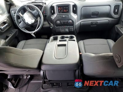 Zdjęcie 8 z 11 samochodu: 2025 CHEVROLET SILVERADO K1500 TRAIL BOSS CUSTOM VIN:3GCPKCEK0SG148099 - miniatura