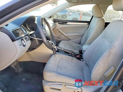 Zdjęcie 7 z 13 samochodu: 2017 VOLKSWAGEN PASSAT S VIN:1VWAT7A3XHC063904 - miniatura