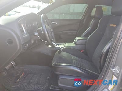 Zdjęcie 7 z 12 samochodu: 2017 DODGE CHARGER R/T VIN:2C3CDXCT7HH650620 - miniatura