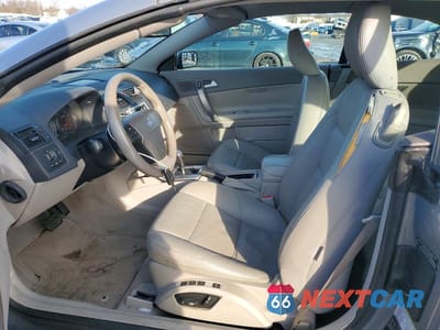 Zdjęcie 7 z 11 samochodu: 2007 VOLVO C70 T5 VIN:YV1MC68207J016196 - miniatura