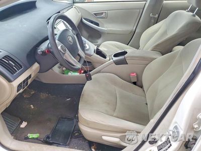 Zdjęcie 7 z 11 samochodu: 2012 TOYOTA PRIUS VIN:JTDKN3DU0C1495825 - miniatura