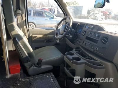 Piąte zdjęcie samochodu w środku: 2024 FORD ECONOLINE E350 SUPER DUTY CUTAWAY VAN VIN:1FDEE3FN2RDD02709 - miniatura
