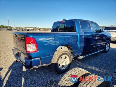 Trzecie zdjęcie samochodu z tyłu: 2023 RAM 1500 VIN:1C6RREFT9PN640370 - miniatura