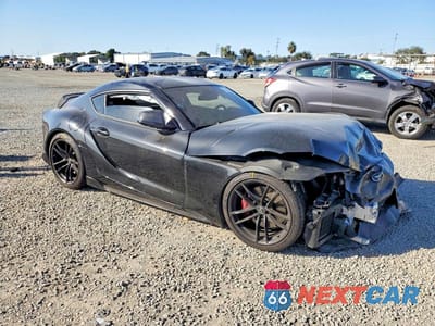 Czwarte zdjęcie samochodu z boku: 2020 TOYOTA GR SUPRA LAUNCH EDITION VIN:WZ1DB4C08LW020269 - miniatura