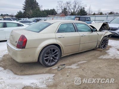 Trzecie zdjęcie samochodu z tyłu: 2006 CHRYSLER 300C VIN:2C3LA63H06H244562 - miniatura