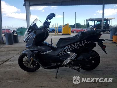 Trzecie zdjęcie samochodu z tyłu: 2025 OTHR SCOOTER VIN:HZ2TCDL54S1000732 - miniatura