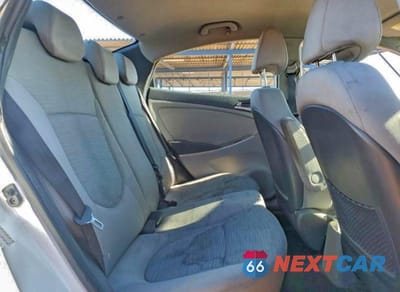 Zdjęcie 6 z 11 samochodu: 2015 HYUNDAI ACCENT GLS VIN:KMHCT4AE0FU899266 - miniatura