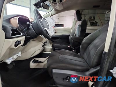 Zdjęcie 7 z 13 samochodu: 2023 CHRYSLER VOYAGER LX VIN:2C4RC1CG6PR511323 - miniatura