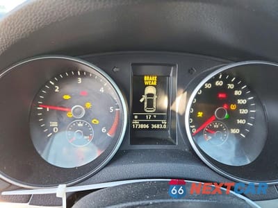 Zdjęcie 9 z 12 samochodu: 2012 VOLKSWAGEN GOLF VIN:WVWDM7AJ8CW101083 - miniatura