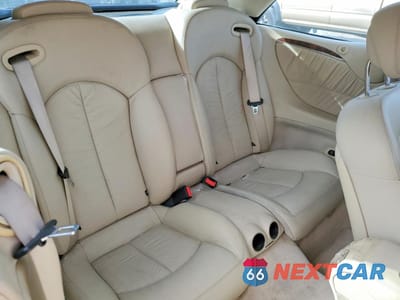 Zdjęcie 10 z 12 samochodu: 2009 MERCEDES-BENZ CLK 350 VIN:WDBTK56F89T106478 - miniatura