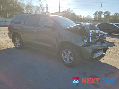 Czwarte zdjęcie samochodu z boku: 2017 TOYOTA SEQUOIA SR5 VIN:5TDZY5G10HS068514 - miniatura