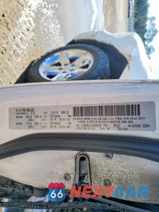 Zdjęcie 25 z 26 samochodu: 2018 RAM 1500 SLT VIN:1C6RR6GTXJS266428 - miniatura