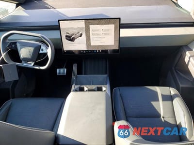 Zdjęcie 8 z 11 samochodu: 2025 TESLA CYBERTRUCK VIN:7G2CEHED2SA067867 - miniatura