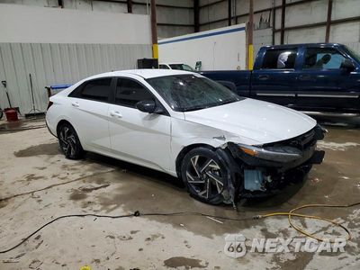 Czwarte zdjęcie samochodu z boku: 2025 HYUNDAI ELANTRA SEL SPORT VIN:KMHLM4DG3SU878481 - miniatura
