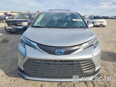 Piąte zdjęcie samochodu w środku: 2025 TOYOTA SIENNA LE VIN:5TDKRKEC6SS244135 - miniatura