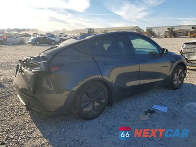 Trzecie zdjęcie samochodu z tyłu: 2026 TESLA MODEL Y VIN:7SAYGDEE5TA611609 - miniatura
