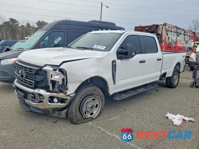 2023 FORD F350 SUPER DUTY 1FT8W3BA9PEE03786 - główne zdjęcie licytacji z USA - miniatura