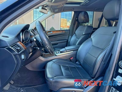 Zdjęcie 6 z 11 samochodu: 2014 MERCEDES-BENZ ML 550 4MATIC VIN:4JGDA7DB5EA341748 - miniatura