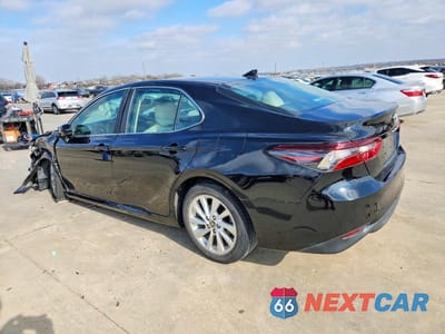 Drugie zdjęcie samochodu z przodu: 2023 TOYOTA CAMRY LE VIN:4T1C11AK7PU769108 - miniatura