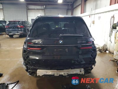Zdjęcie 6 z 13 samochodu: 2025 BMW X7 XDRIVE40I VIN:5UX23EM04S9W58165 - miniatura