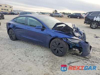Czwarte zdjęcie samochodu z boku: 2025 TESLA MODEL 3 VIN:5YJ3E1EB4SF940157 - miniatura