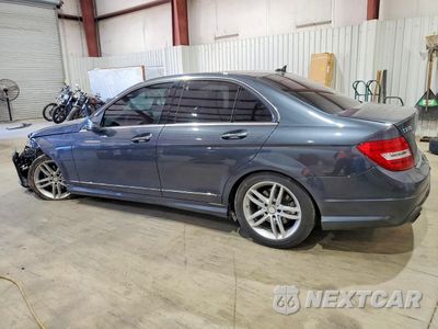 Drugie zdjęcie samochodu z przodu: 2014 MERCEDES-BENZ C 250 VIN:WDDGF4HB4EG226850 - miniatura