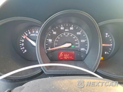 Zdjęcie 9 z 12 samochodu: 2013 KIA RIO LX VIN:KNADM4A36D6124232 - miniatura