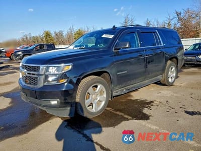 2018 CHEVROLET SUBURBAN K1500 LT 1GNSKHKC7JR184236 - główne zdjęcie licytacji z USA - miniatura