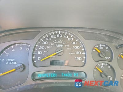 Zdjęcie 9 z 13 samochodu: 2003 CHEVROLET SUBURBAN K1500 VIN:3GNFK16Z23G174420 - miniatura