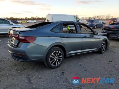 Trzecie zdjęcie samochodu z tyłu: 2025 VOLKSWAGEN JETTA SPORT VIN:3VWBX7BU1SM084355 - miniatura