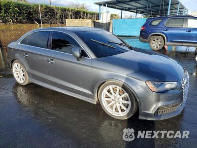 Czwarte zdjęcie samochodu z boku: 2015 AUDI S3 PRESTIGE VIN:WAUFFGFF6F1074231 - miniatura