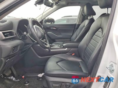 Zdjęcie 7 z 12 samochodu: 2024 TOYOTA HIGHLANDER LE VIN:5TDKDRAH1RS541087 - miniatura