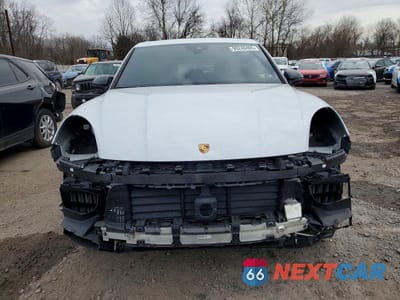 Piąte zdjęcie samochodu w środku: 2019 PORSCHE CAYENNE VIN:WP1AA2AY7KDA01142 - miniatura
