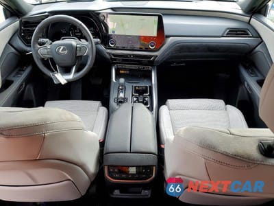 Zdjęcie 8 z 14 samochodu: 2025 LEXUS TX 350 VIN:5TDAAAB63SS043482 - miniatura