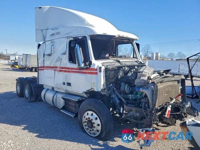 2017 VOLVO VNL SEMI TRUCK 4V4NC9EH7HN979065 - główne zdjęcie licytacji z USA - miniatura