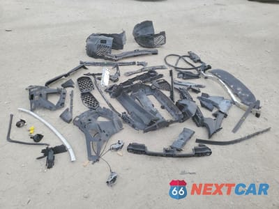 Zdjęcie 12 z 14 samochodu: 2020 BMW M235XI VIN:WBA13AL02L7F78822 - miniatura