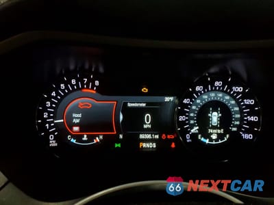 Zdjęcie 9 z 13 samochodu: 2019 LINCOLN TOWNHOUSE MKZ VIN:3LN6L5A94KR617640 - miniatura