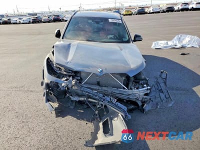 Piąte zdjęcie samochodu w środku: 2025 BMW X1 XDRIVE28I VIN:WBX73EF05S5087252 - miniatura