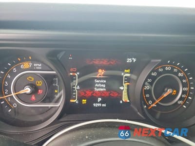 Zdjęcie 9 z 12 samochodu: 2025 JEEP WRANGLER SAHARA VIN:1C4PJXEG7SW582642 - miniatura