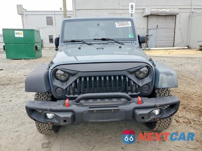 Piąte zdjęcie samochodu w środku: 2014 JEEP WRANGLER UNLIMITED SPORT VIN:1C4BJWDG2EL126690 - miniatura