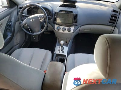 Zdjęcie 8 z 12 samochodu: 2008 HYUNDAI ELANTRA GLS VIN:KMHDU46D18U555630 - miniatura