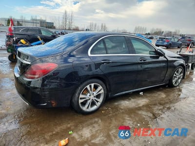 Trzecie zdjęcie samochodu z tyłu: 2016 MERCEDES-BENZ C 300 4MATIC VIN:55SWF4KB4GU168913 - miniatura