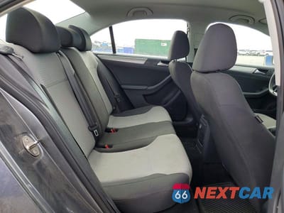 Zdjęcie 10 z 11 samochodu: 2017 VOLKSWAGEN JETTA S VIN:3VW2B7AJ8HM392301 - miniatura