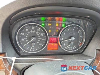Zdjęcie 9 z 12 samochodu: 2011 BMW 328 XI SULEV VIN:WBAPK5C55BA661739 - miniatura
